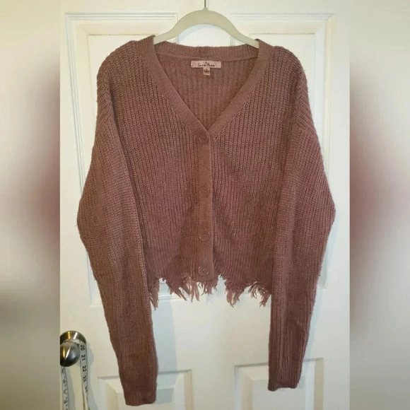 Love Tree| Cropped Distressed Cardigan - Picture 1 of 5
